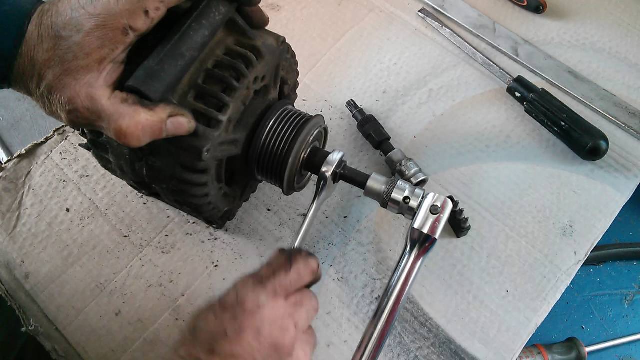 Как открутить шкив генератора тойота камри